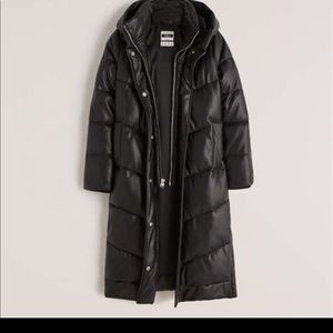 Abercrombie Vegan Ultra Long Puffer
